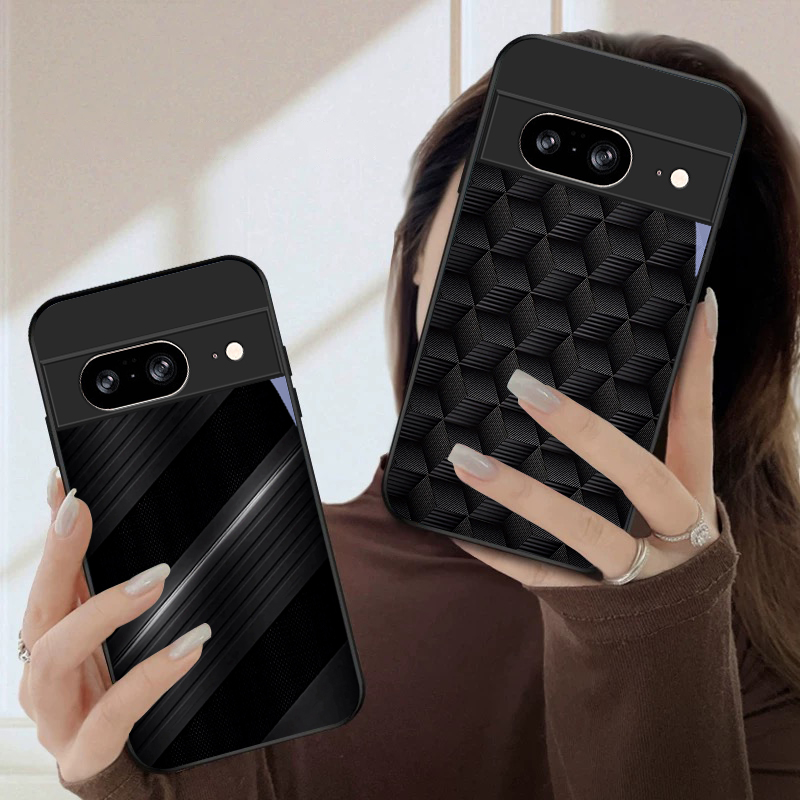 Koyu geometrik desenli Google  - Google Pixel 9 Pro incelemesi ve fiyatı